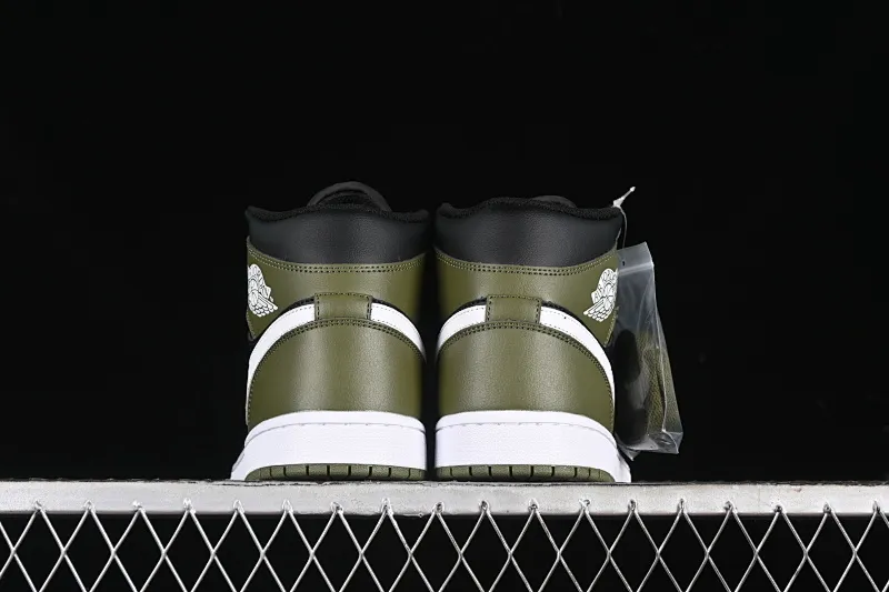 All Categories Air Jordan Jordan Series Basketball Shoes Air Jordan 1 Mid Air Jordan 1 Mid AJ1 Joe 1 Army Green Chinese Cultural Leisure Sneakers DQ8426-092